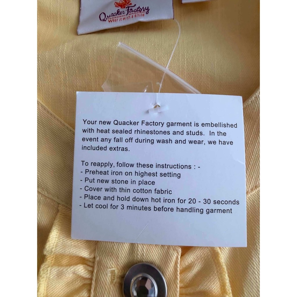 New Quacker Factory Size 3X Yellow Denim Jacket Rhinestone Ruffle Button Plus - Picture 10 of 11